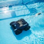 Robot pulitore per piscina: la scelta intelligente per la manutenzione